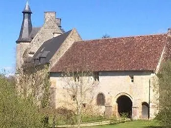 לינה וארוחת בוקר Le Vieux Chateau B&B 3*