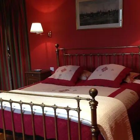 לינה וארוחת בוקר Le Vieux Chateau B&B 3*