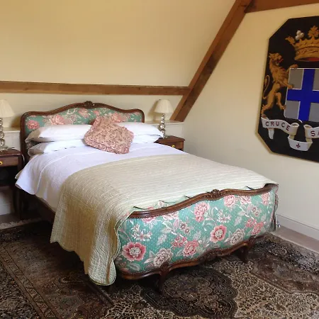 Le Vieux Chateau B&B 3*
