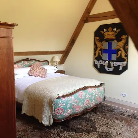 Le Vieux Chateau B&B 3*
